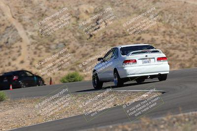 media/Oct-01-2022-Team Topak Racing (Sat) [[f860fb51be]]/2-Inter Low 2/session 1 turn 3/